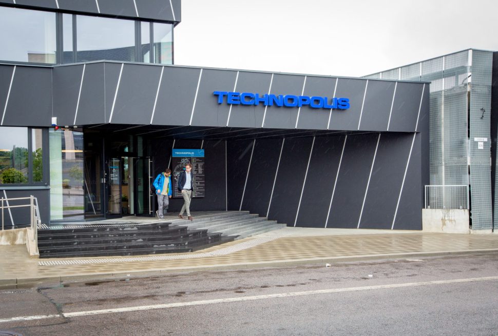 „Technopolio“ pavadinimo nebeliks – įsižiebs „Simbiocity“ iškaba