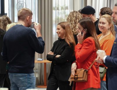 091223194-f807576f-c910-4ce5-ae29-1f462c14918c